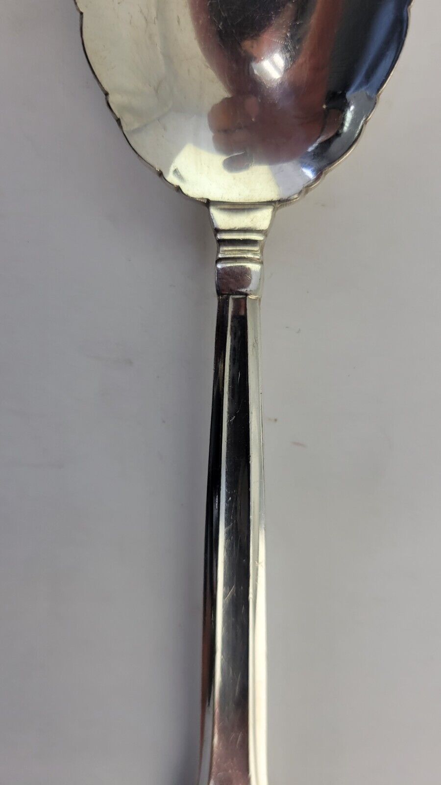 Sovereign-Old by Gorham Sterling Silver 6  1/4" Sugar Shell Spoon 1.1oz.