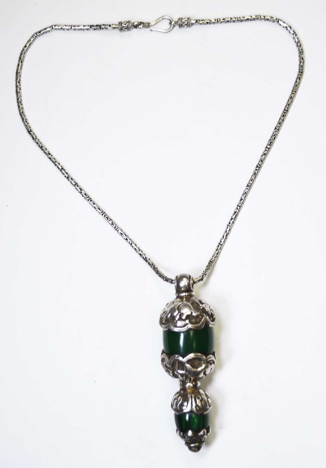 Sterling Green Porcelain Heavy Animal 3.5" x 28mm Pendant 2.5mm 18" Byzantine