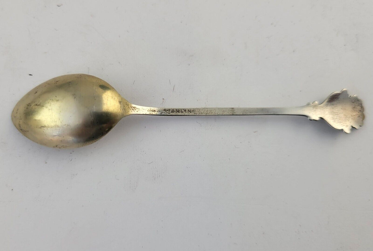 Mt. Tacoma Washington Sterling Silver Souvenir Spoon 3 7/8"  .15oz.