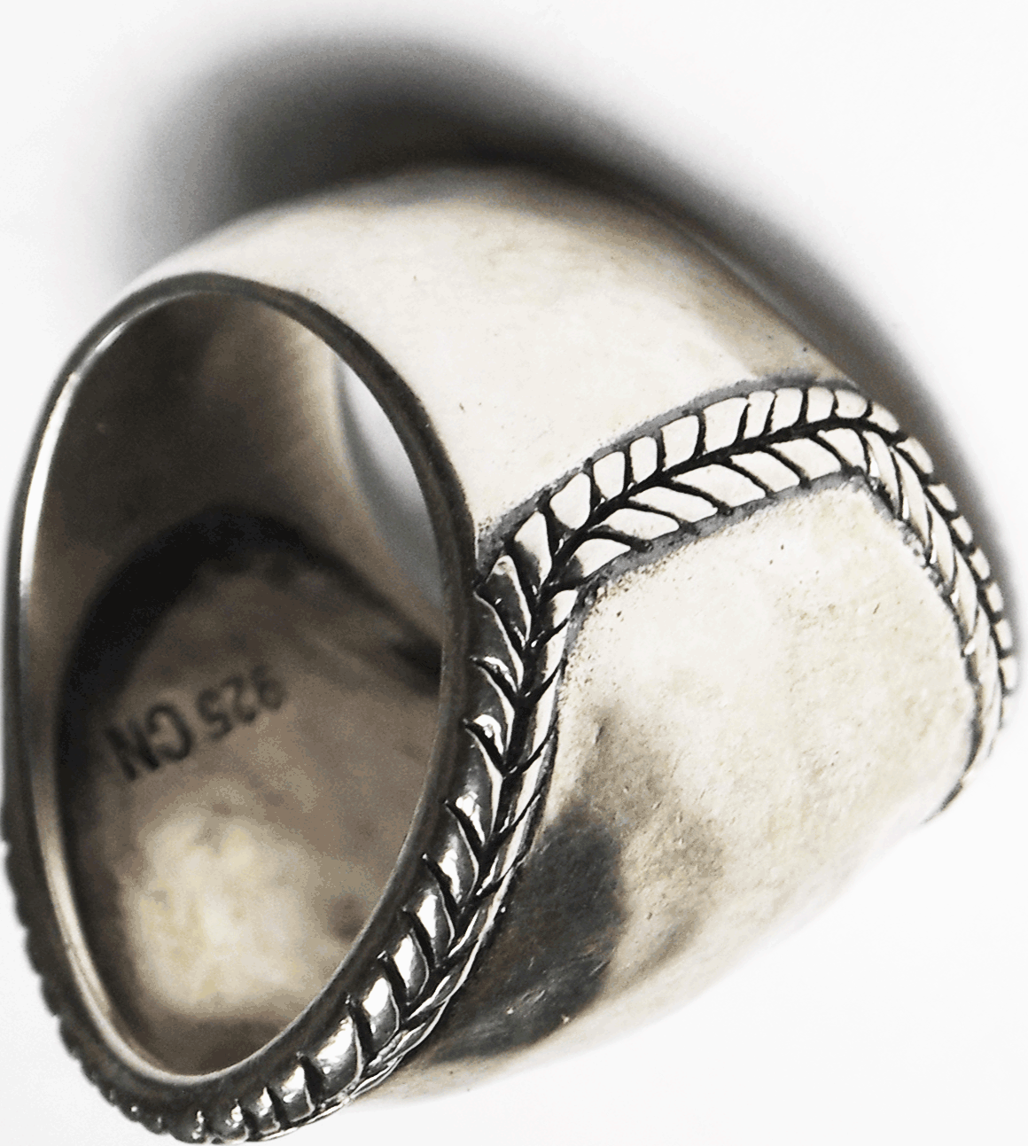 Sterling Silpada Hammered Domed Ring 25mm Size 7