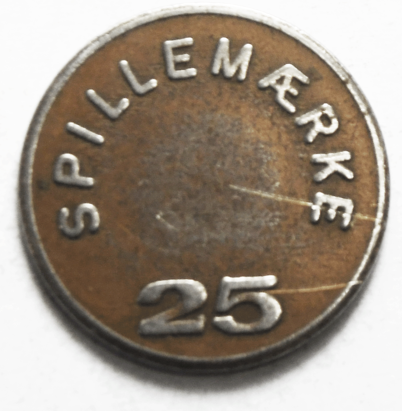 47343762