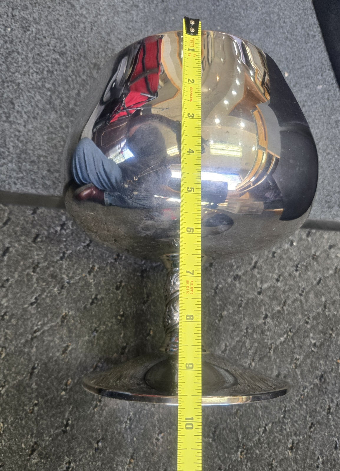 47208589