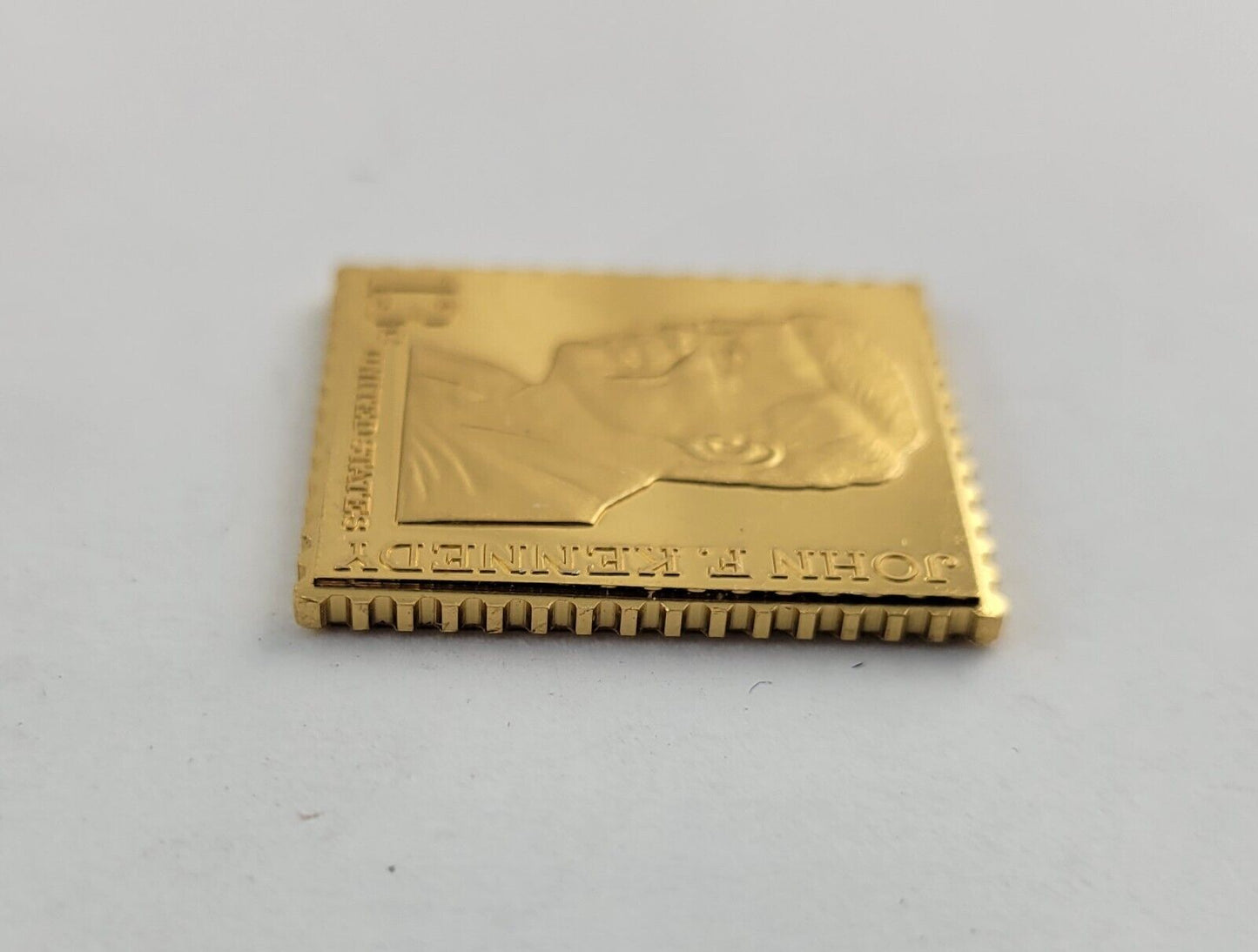 USPS United We Stand .999 Fine Silver Gold Plated Stamp John F. Kennedy .35oz.