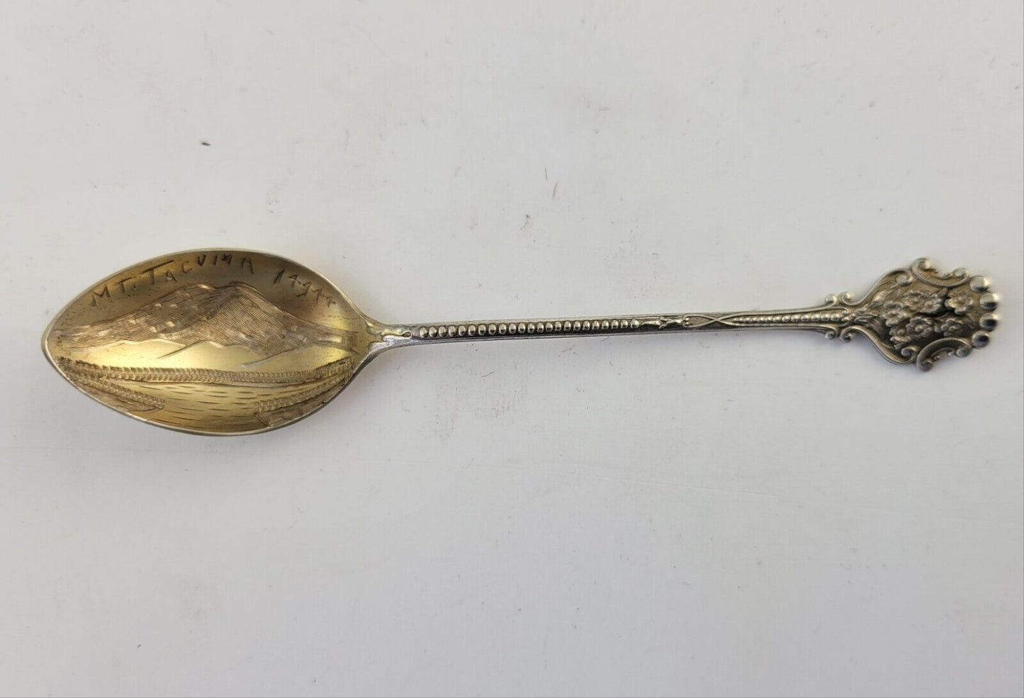 Mt. Tacoma Washington Sterling Silver Souvenir Spoon 3 7/8"  .15oz.