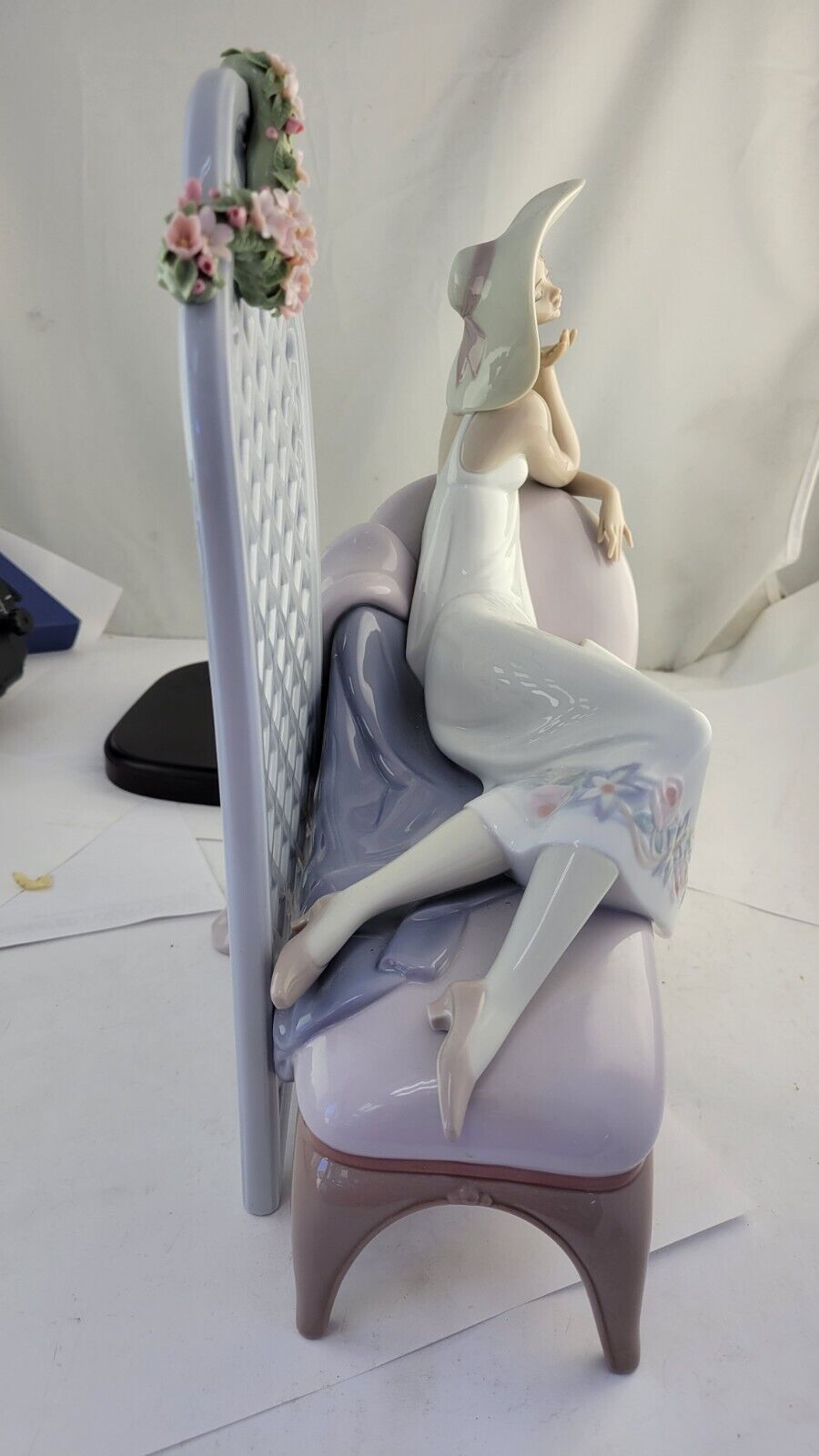 Lladro Garden Of Dreams #7634 Girl Figurine Limited Edition Spain w/Wooden Base