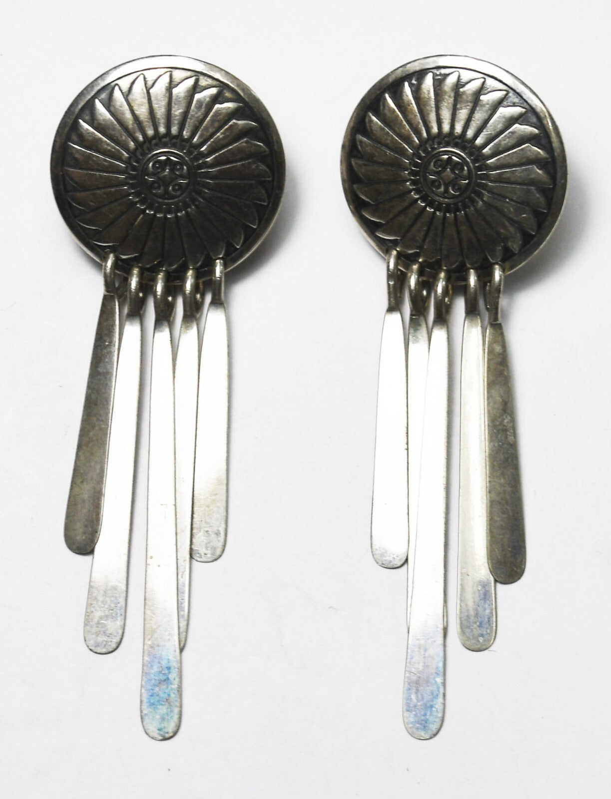 47302484