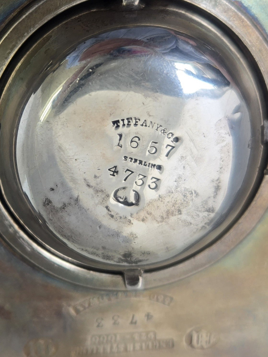 47324097