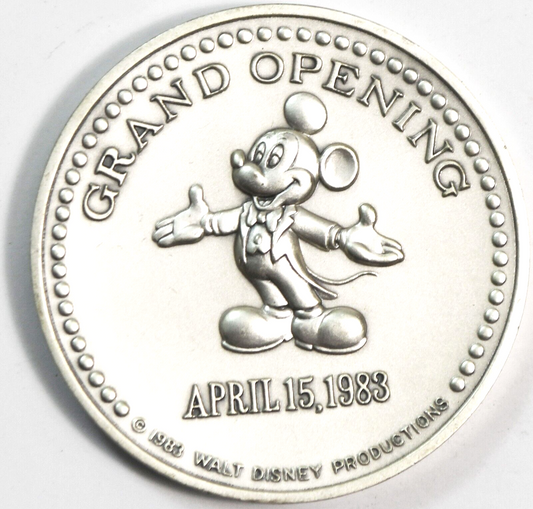 1983 Walt Disney Tokyo Disneyland Kingdom of Family Dreams Medal 55mm