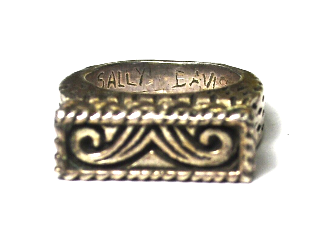 Sterling Sally Davison Strawberry Twist Scroll Ring 7mm Size 7