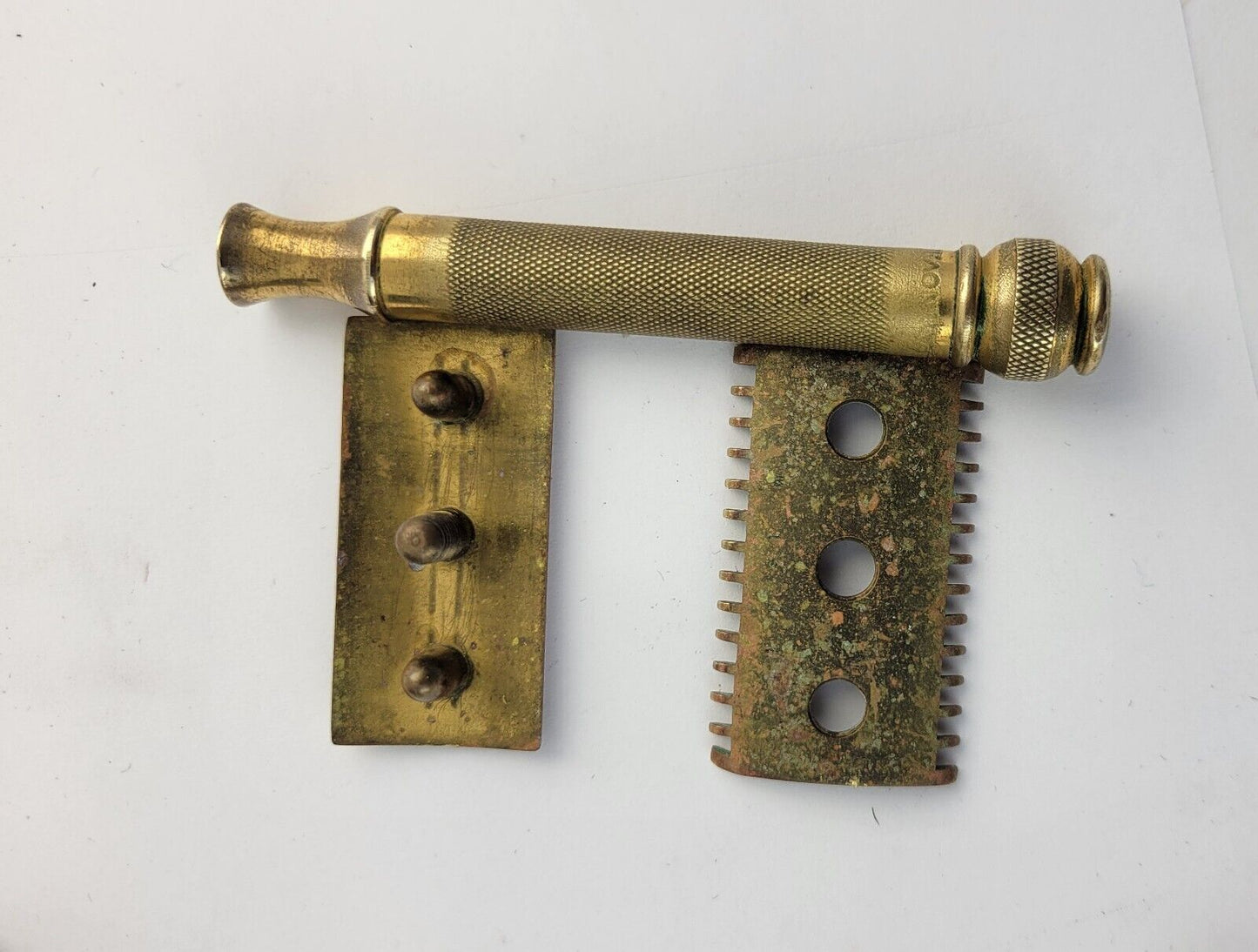 Vintage 1940's 1950’s Gillette Traveling Razor & Blade Case