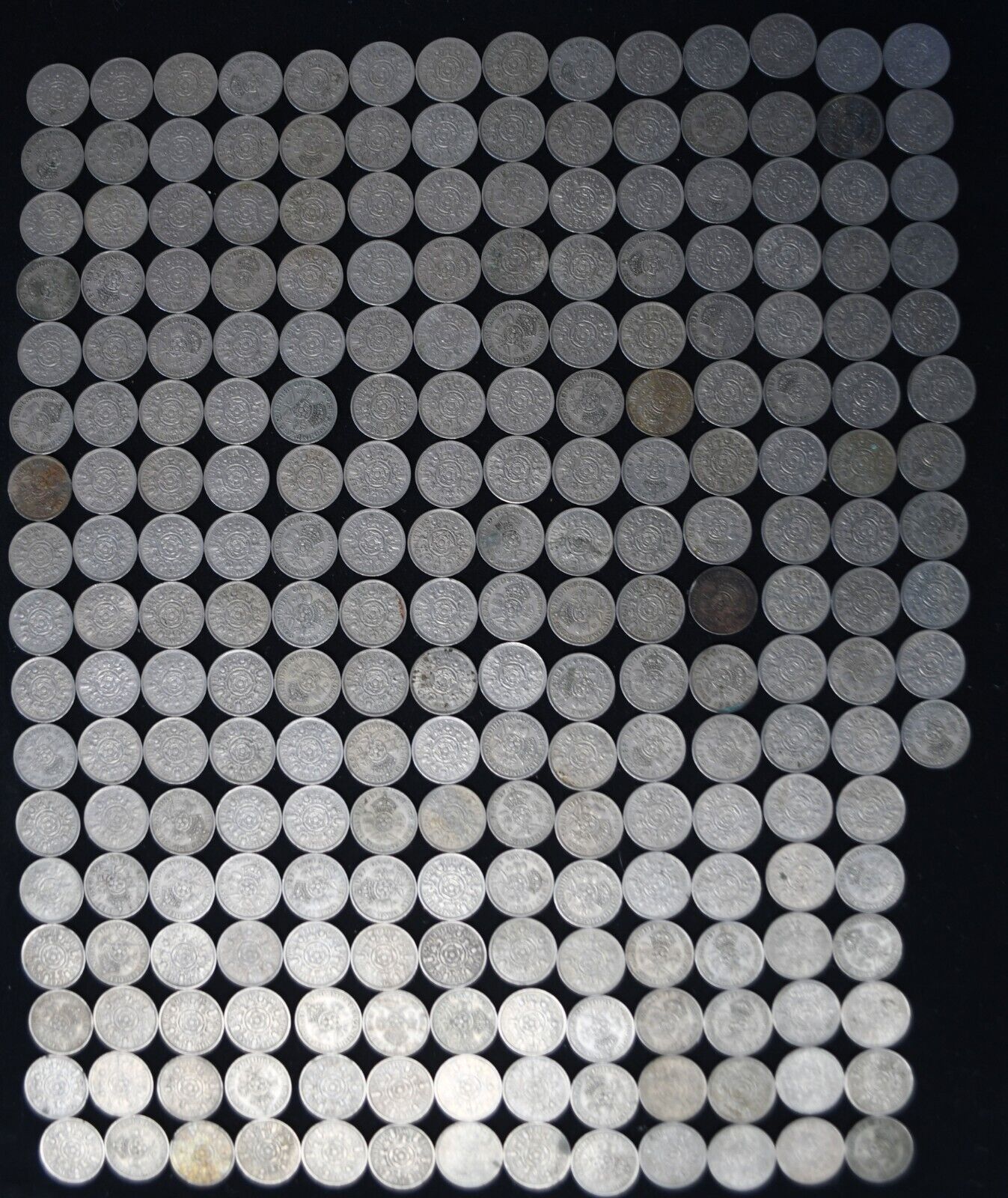 232pc 1c Great Britain Florin Two Shillings Lot of Coins 1947-1967