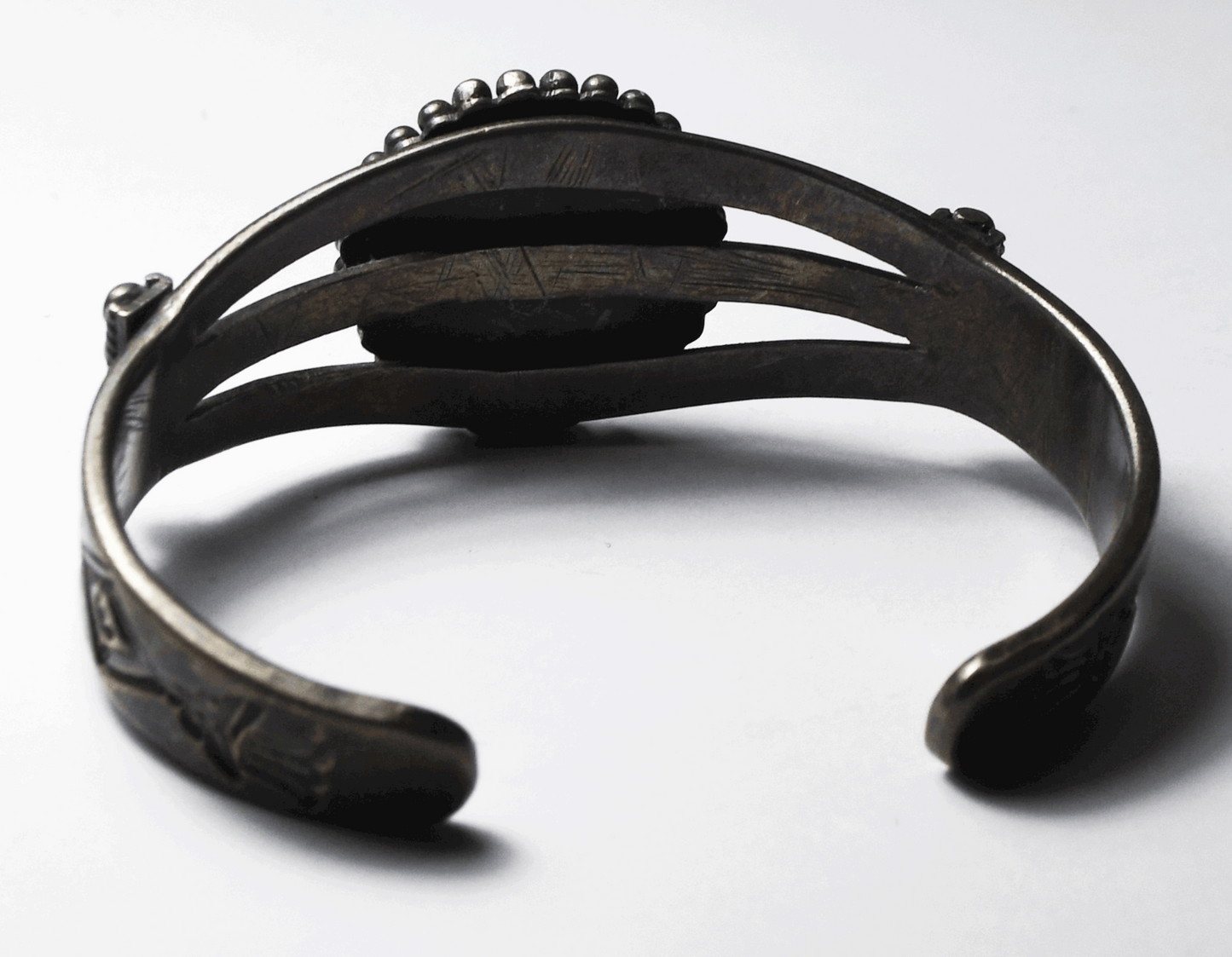 Antique Sterling Turquoise Dot Halo Etched Sides Cuff Bracelet 28mm 6-3/4" Wrist