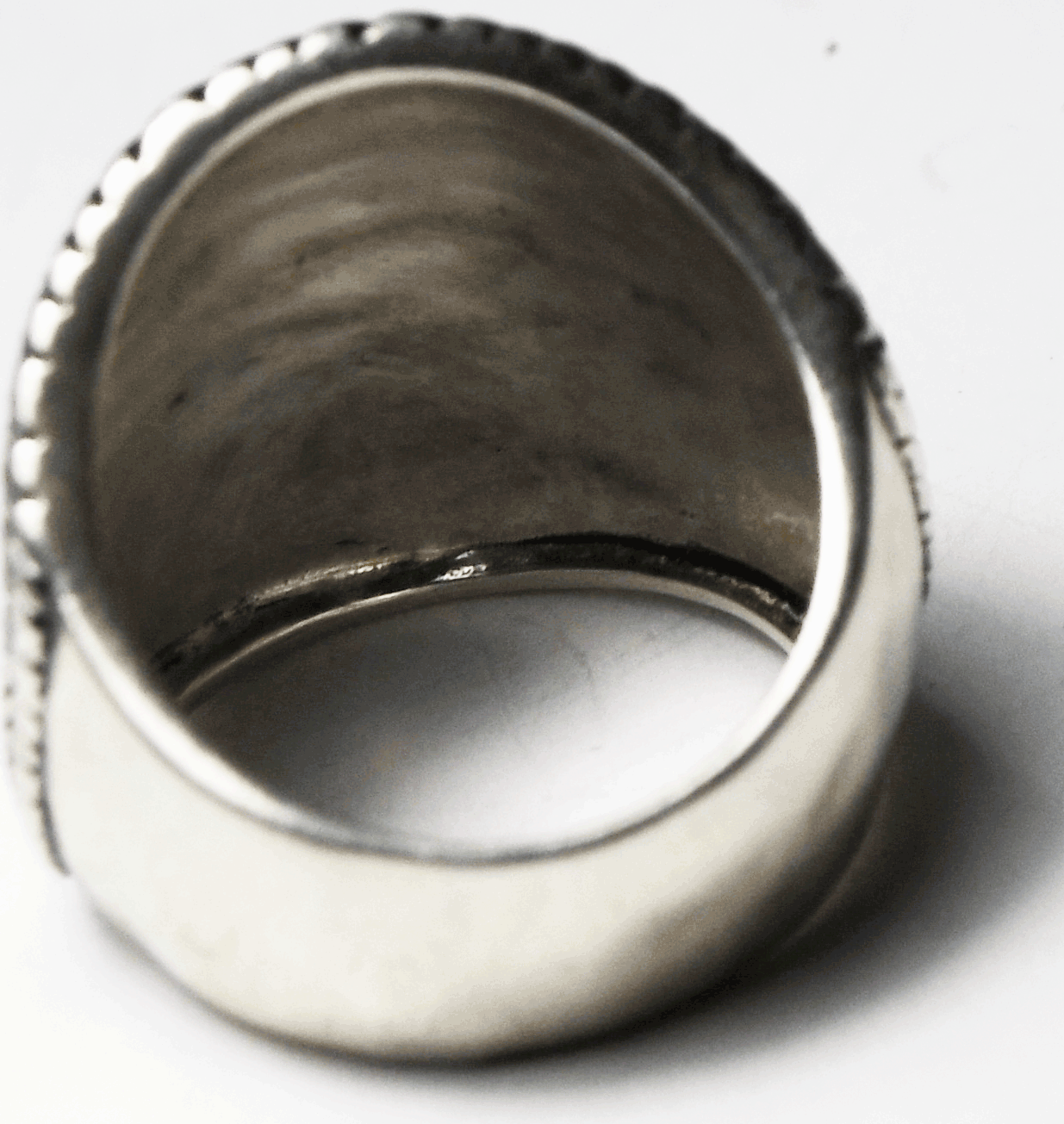 Sterling Silpada Hammered Domed Ring 25mm Size 7