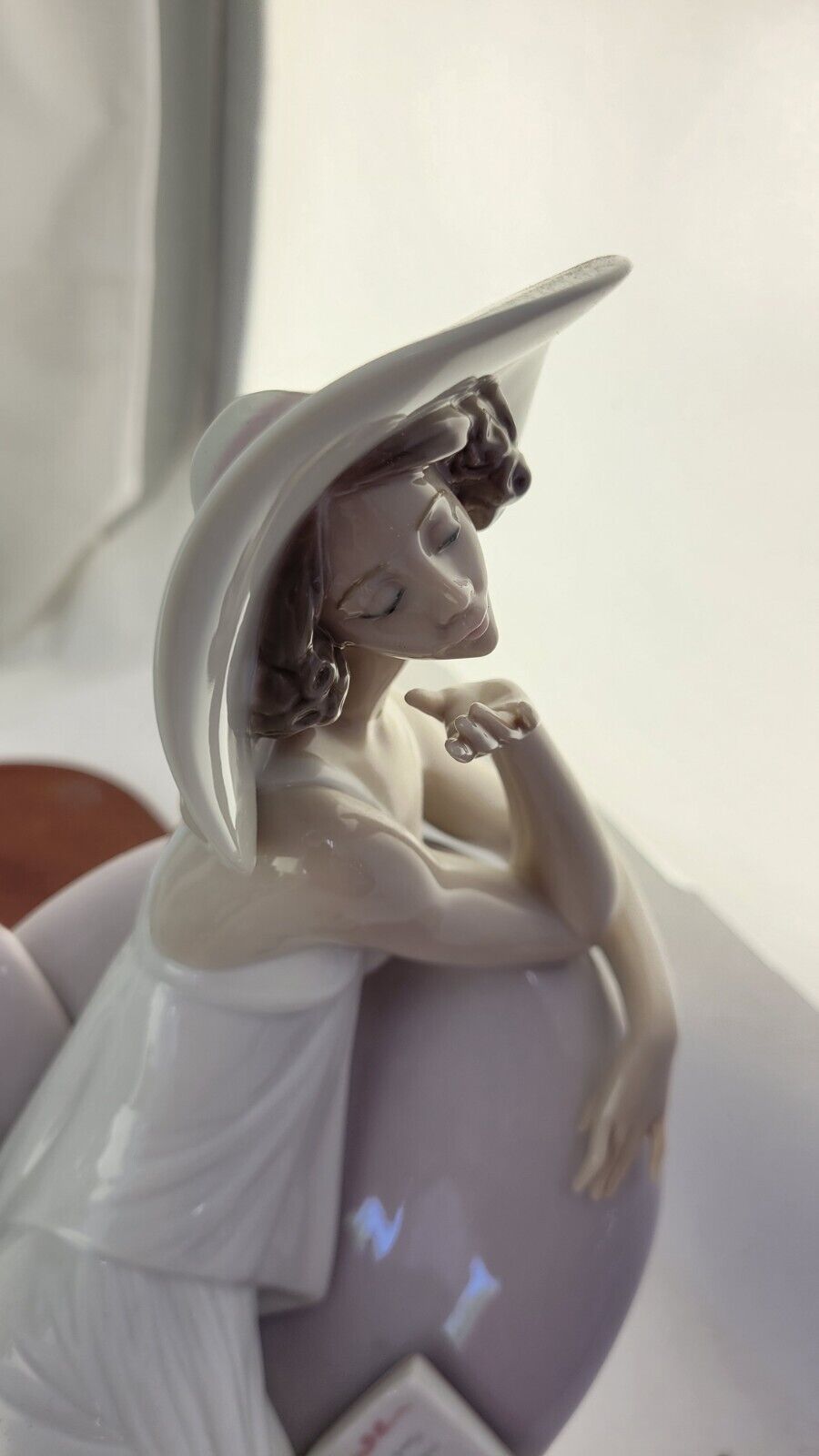 Lladro Garden Of Dreams #7634 Girl Figurine Limited Edition Spain w/Wooden Base