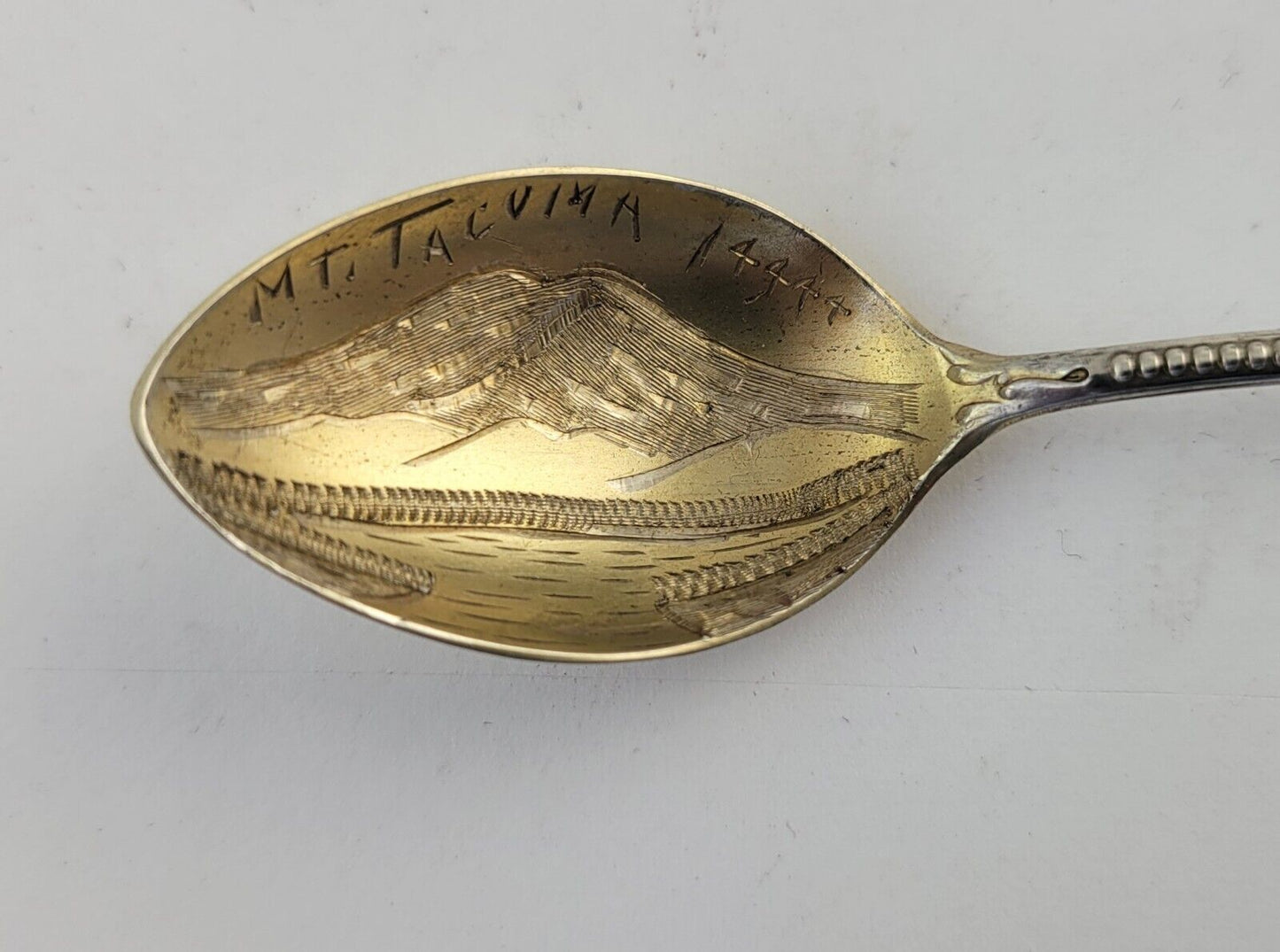 Mt. Tacoma Washington Sterling Silver Souvenir Spoon 3 7/8"  .15oz.