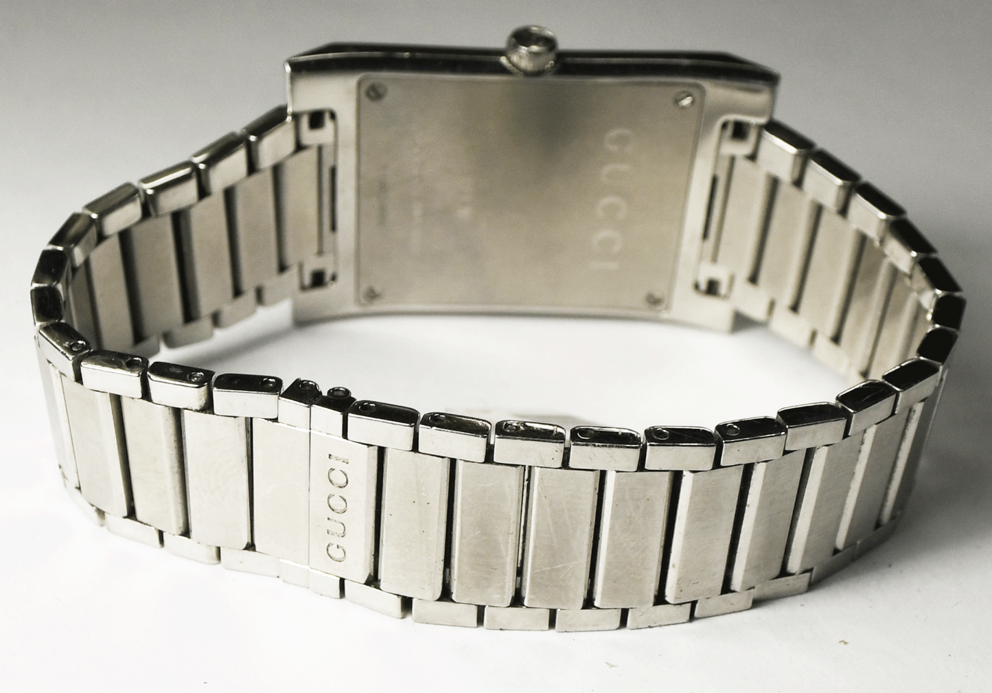 Men's Gucci 111m Silver Sunburst Dial Date 30mm Stainless 7" Wrist Rectangle