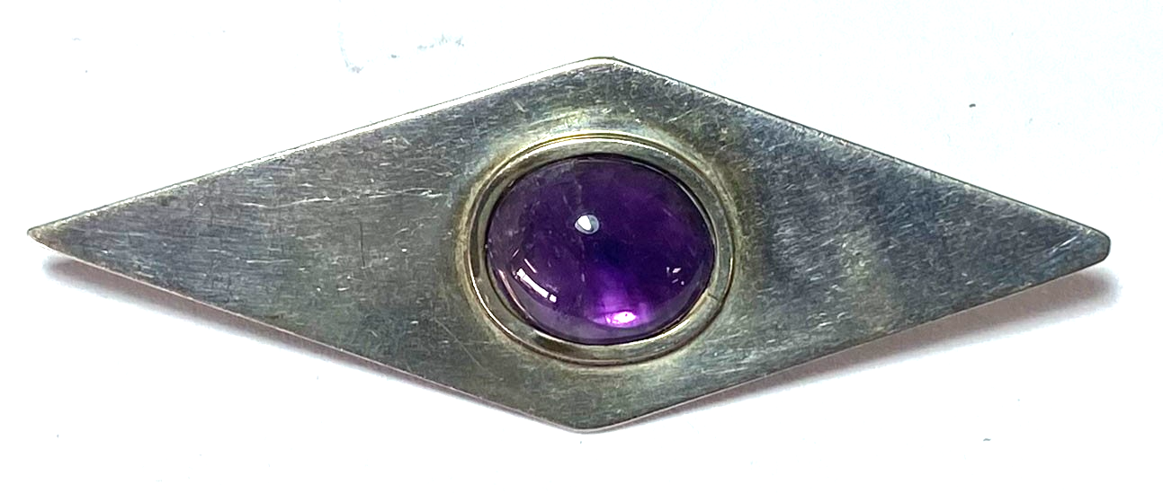 47367320