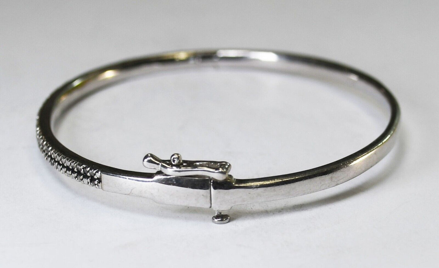Sterling Silver SUN Black Diamond Oval Hinged Bangle Bracelet 3mm 6.75" Wrist