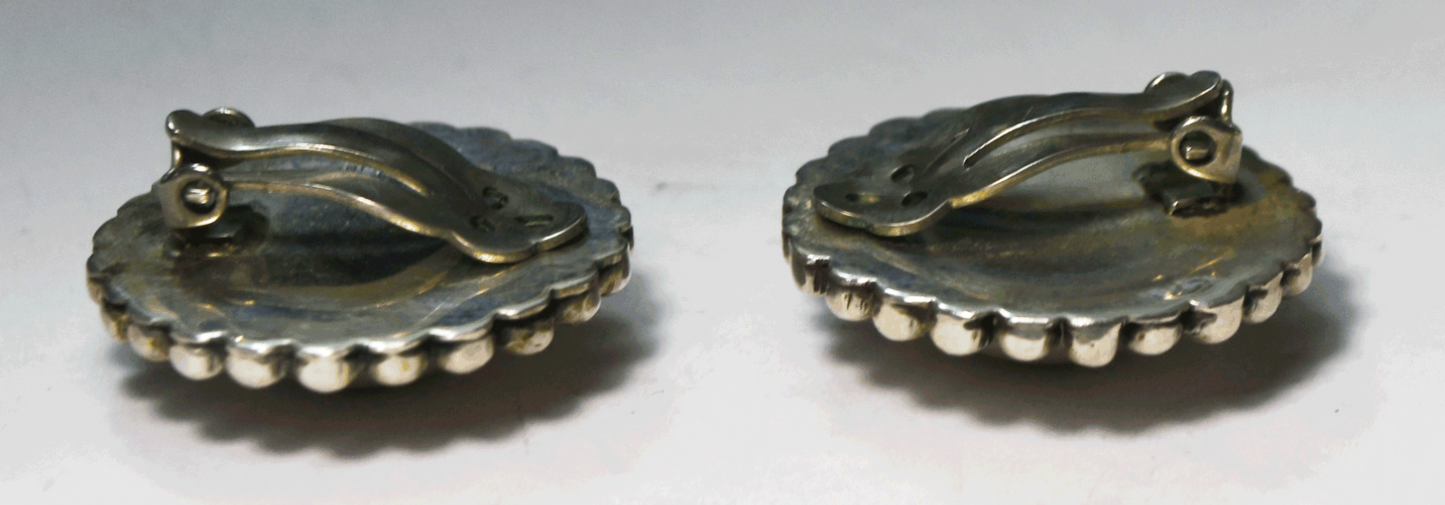 Sterling W Yellowhorse Round Domed Dot Halo Clip On Earrings 27mm