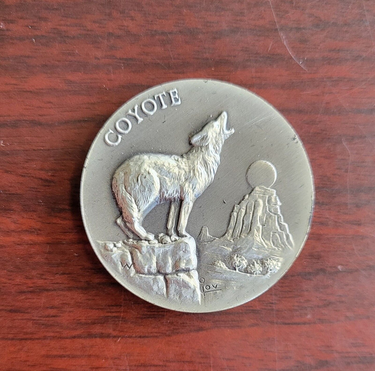 Longines Symphonette Sterling Coyote Wildlife Series Medal 1.1oz Coin