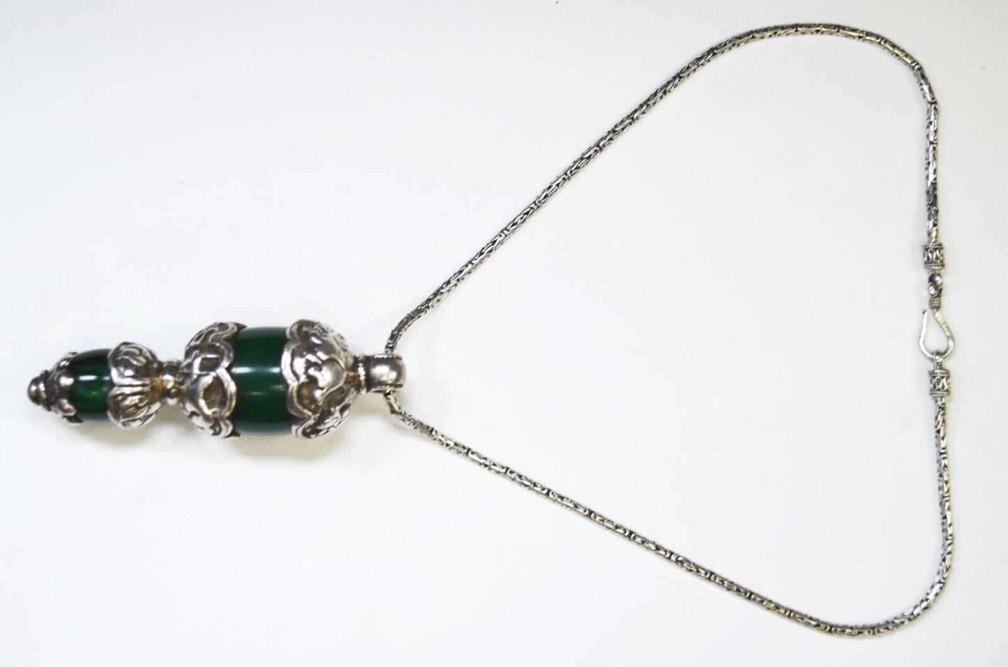 Sterling Green Porcelain Heavy Animal 3.5" x 28mm Pendant 2.5mm 18" Byzantine