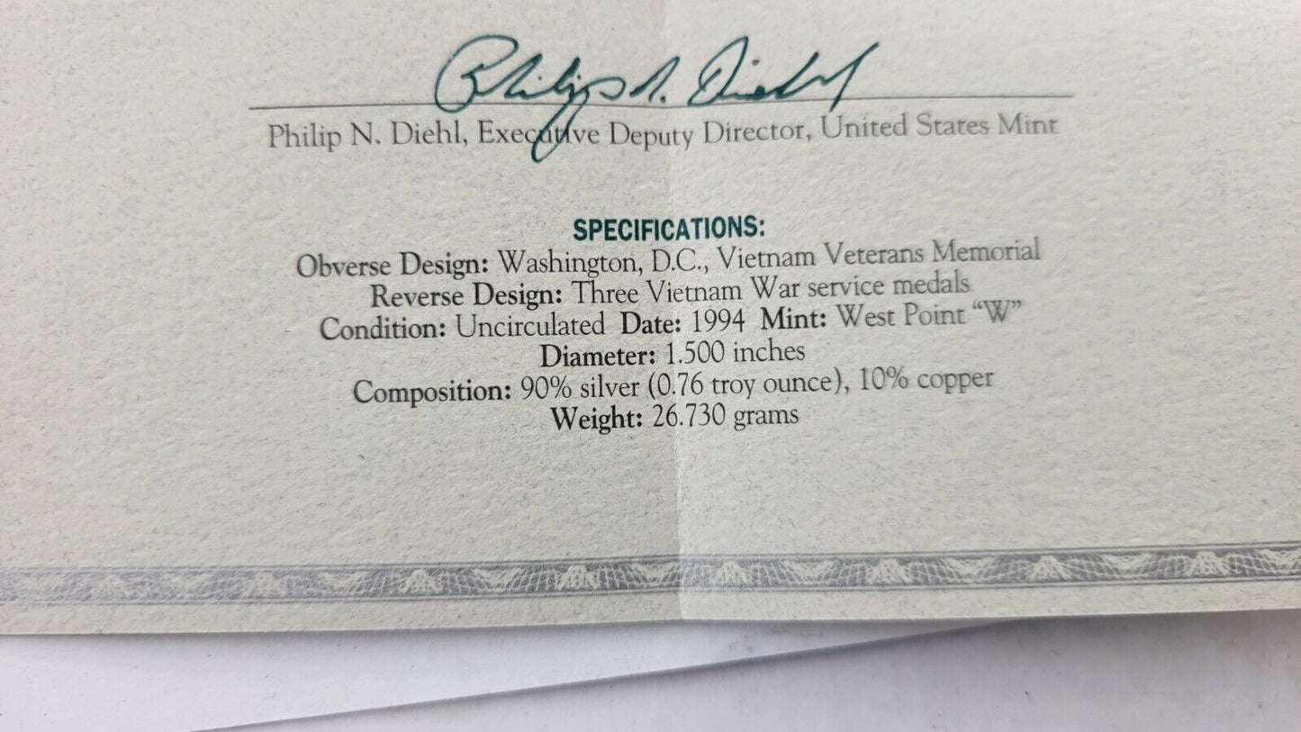 1994 W Vietnam Veterans Memorial BU Commemorative Silver Dollar US Coin Boxed