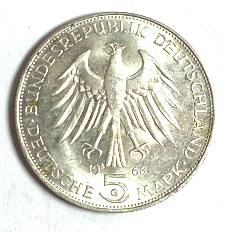 47725972