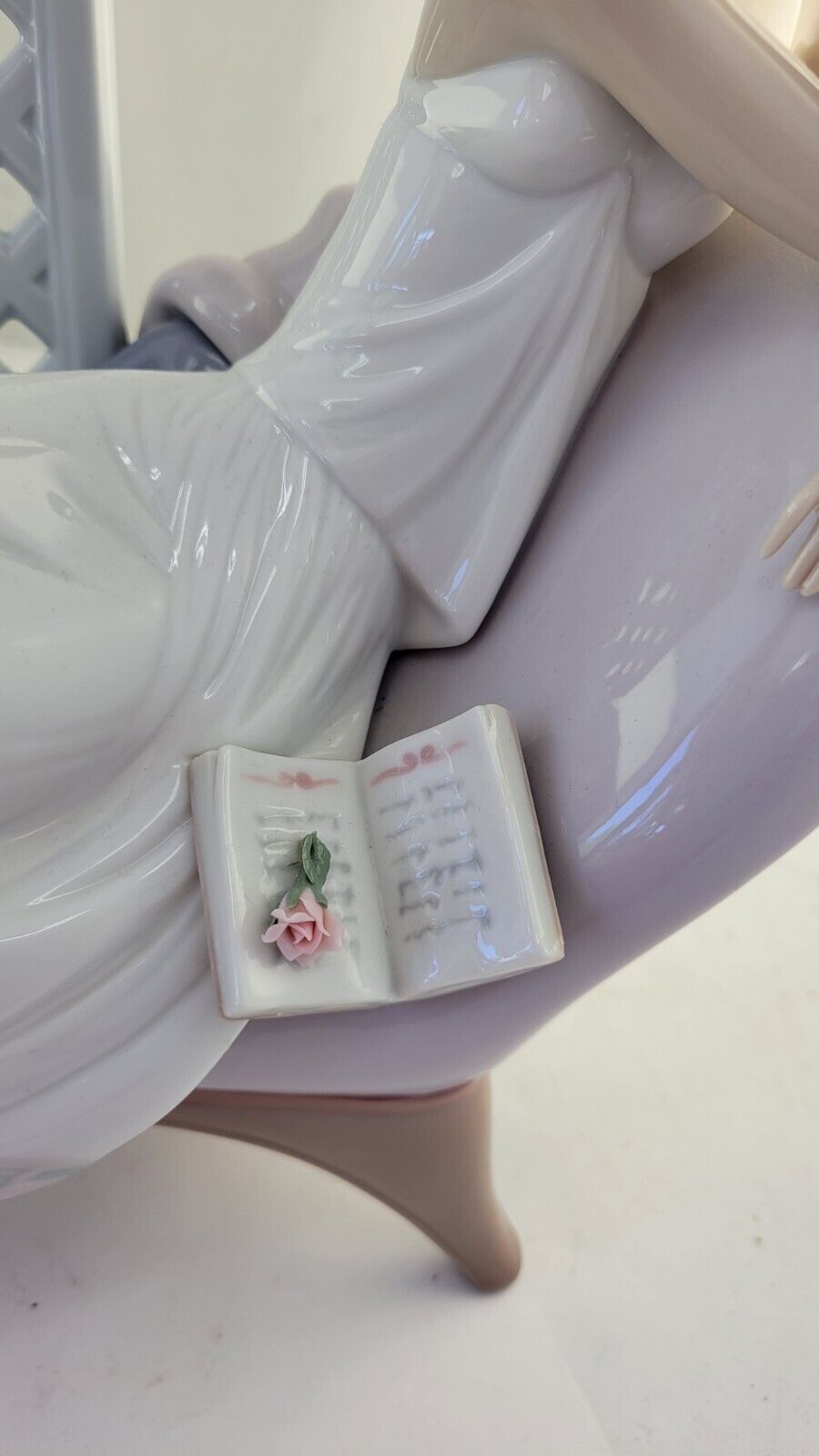 Lladro Garden Of Dreams #7634 Girl Figurine Limited Edition Spain w/Wooden Base