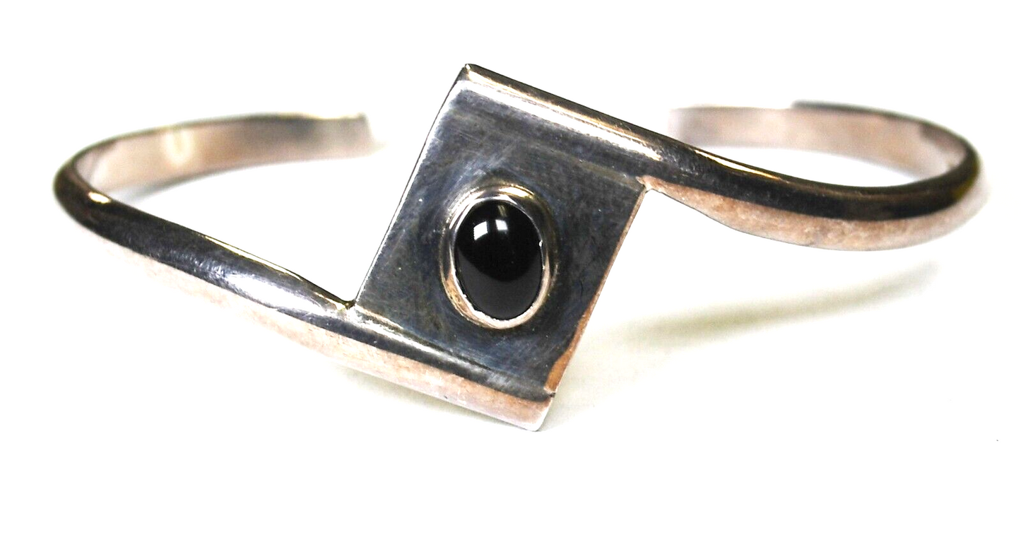 Sterling Silver Oval Black Onyx Bracelet 23mm 7-1/4" Wrist