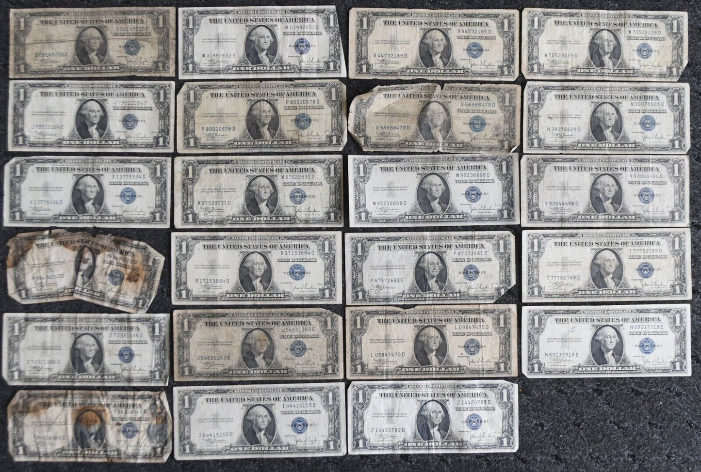 23-  1935 C $1 One Dollar Silver Certificate Blue Seal Notes Lot 1935C