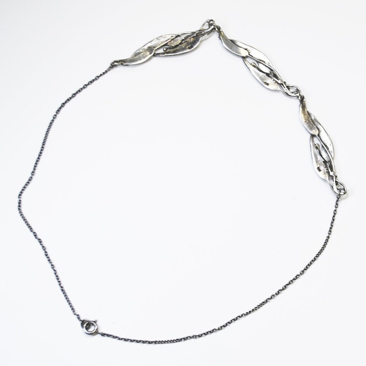 Sterling Silver Eucalyptus Lily Floral Leaf 10mm Necklace 16.25"