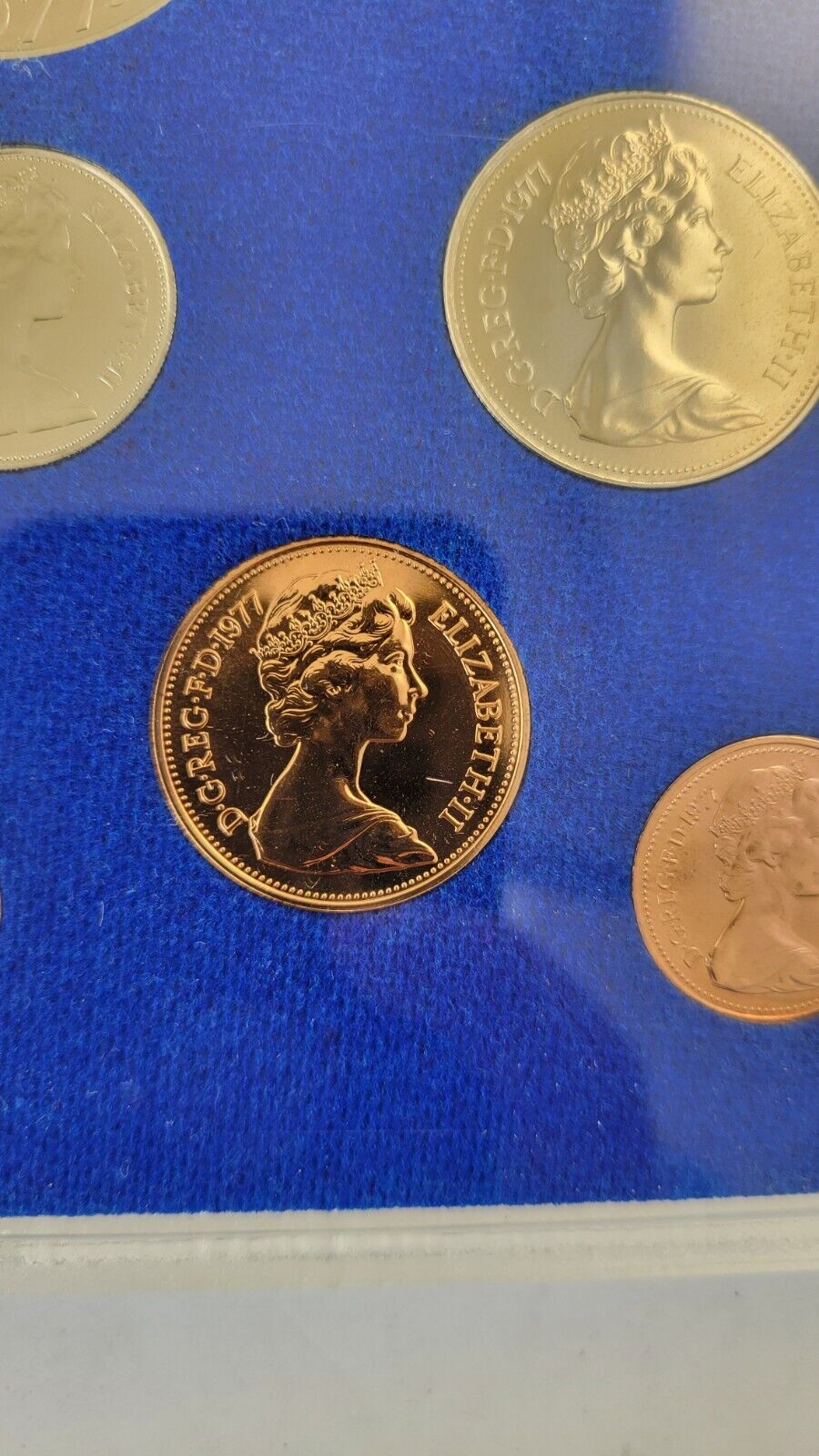 1977 Coinage Of Great Britain And Northern Ireland Set 7pc. Royal Mint