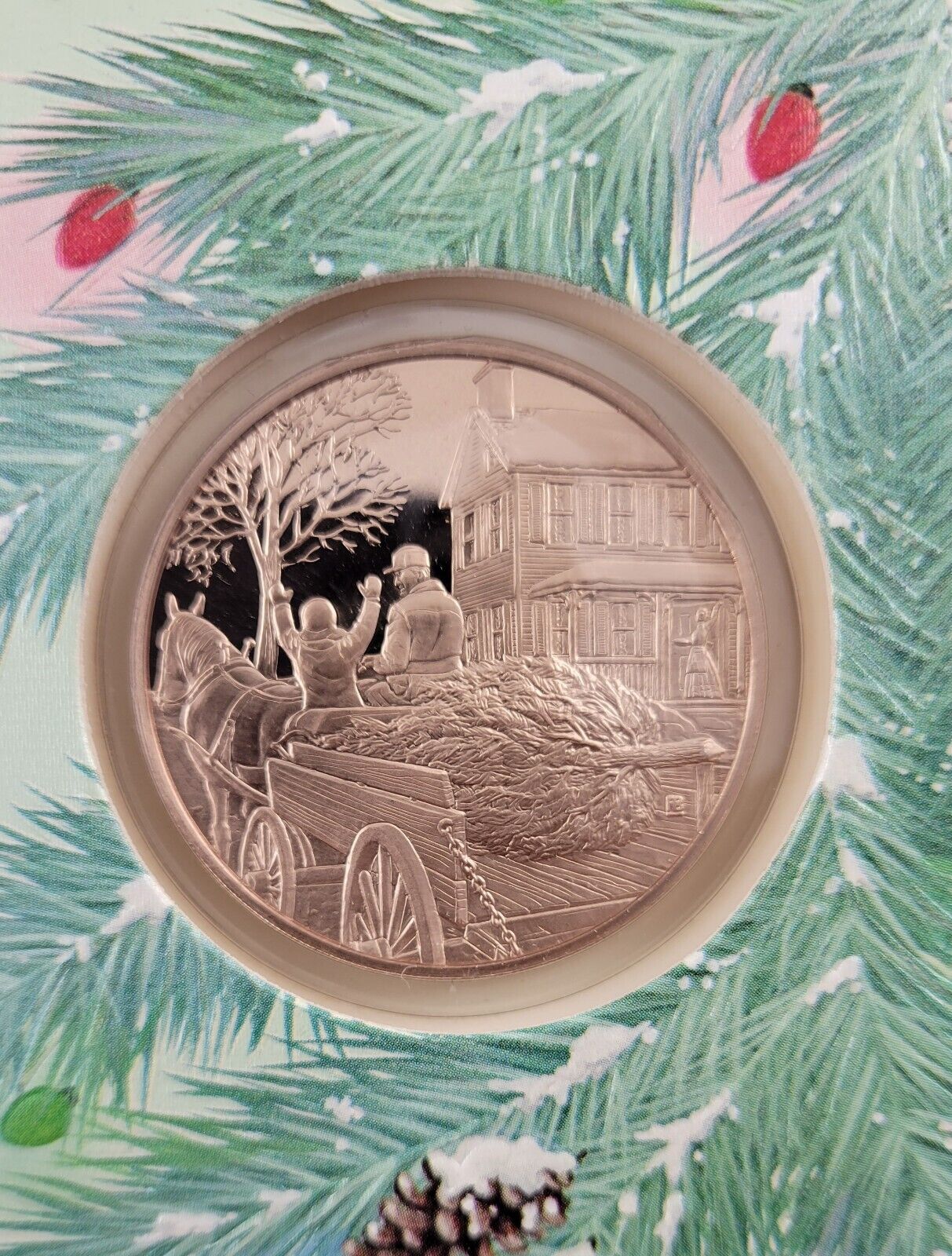Franklin Mint Bronze Bringing Home The Tree 1980 Christmas Coin w/Holder Card