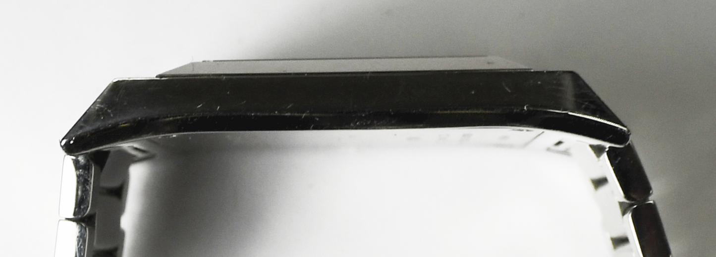 Men's Gucci 111m Silver Sunburst Dial Date 30mm Stainless 7" Wrist Rectangle