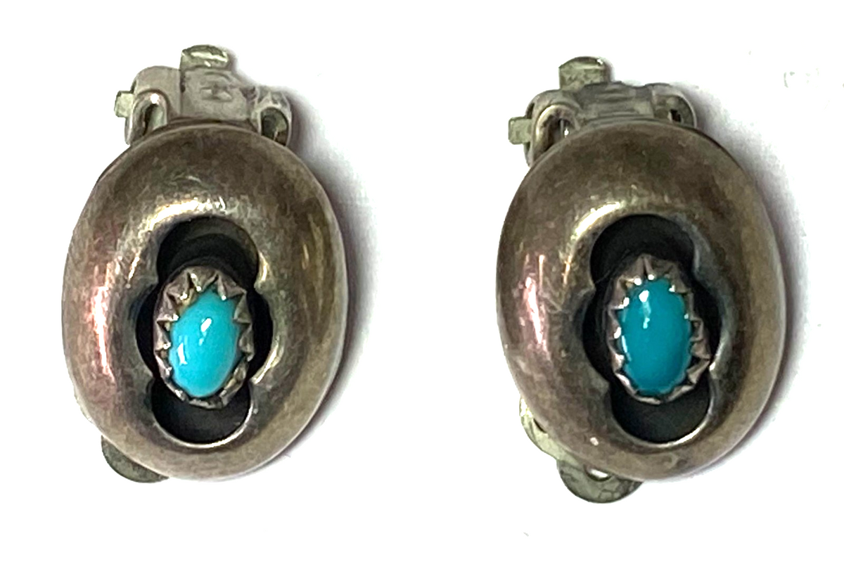 46584102