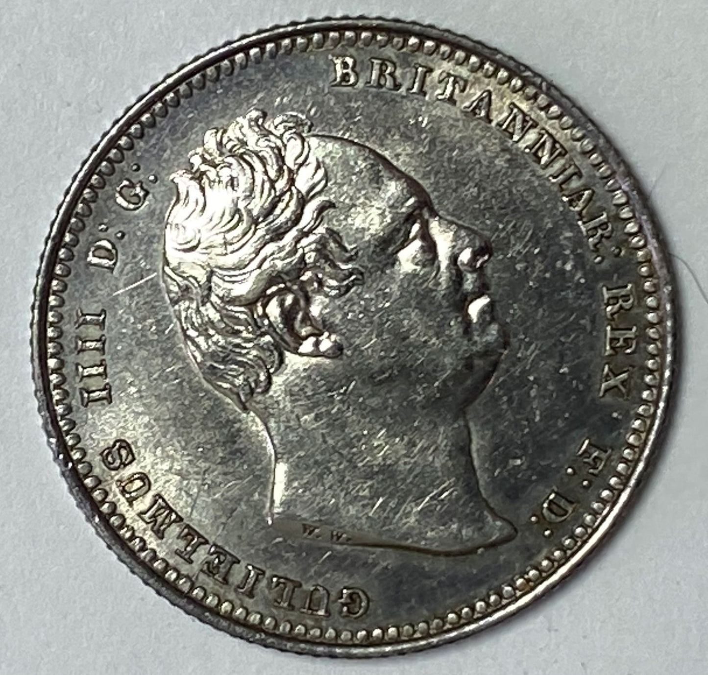 47208581