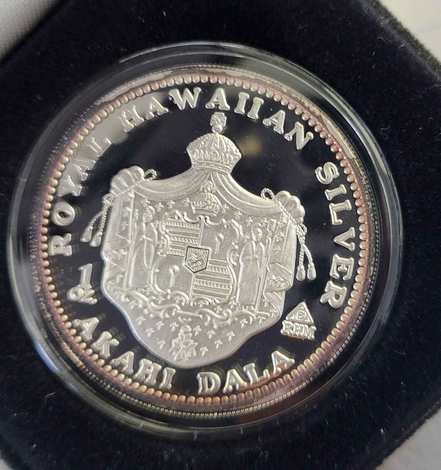 1996 Hawaii King Kamehamha 1 Ounce .999 Fine Silver RHM Dala w/Box & Paperwork