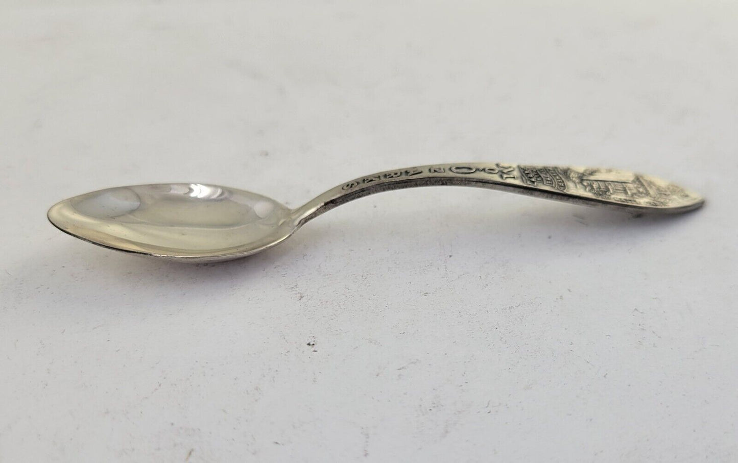 Old Matts Cabin Sterling 4 1/4"  Souvenir Spoon by Bell .33oz. Ozarks Missouri
