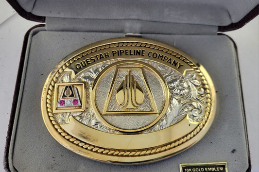 Vintage Questar Pipeline Mountain Fuel 10 Year Award Belt Buckle Boxed