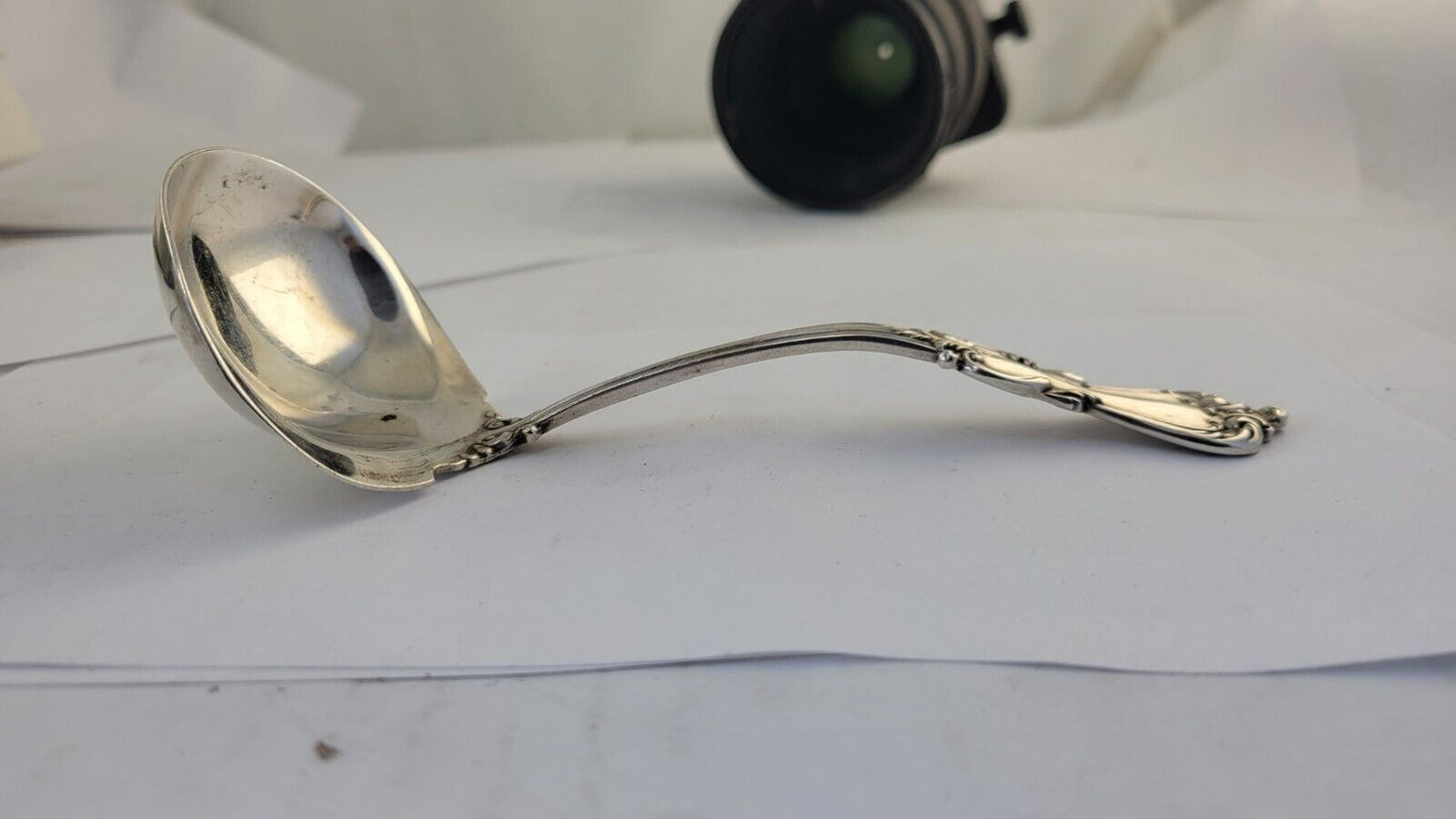 Marlborough By Reed & Barton Sterling Solid Gravy Ladle 6 5/8" Silver 2.2oz