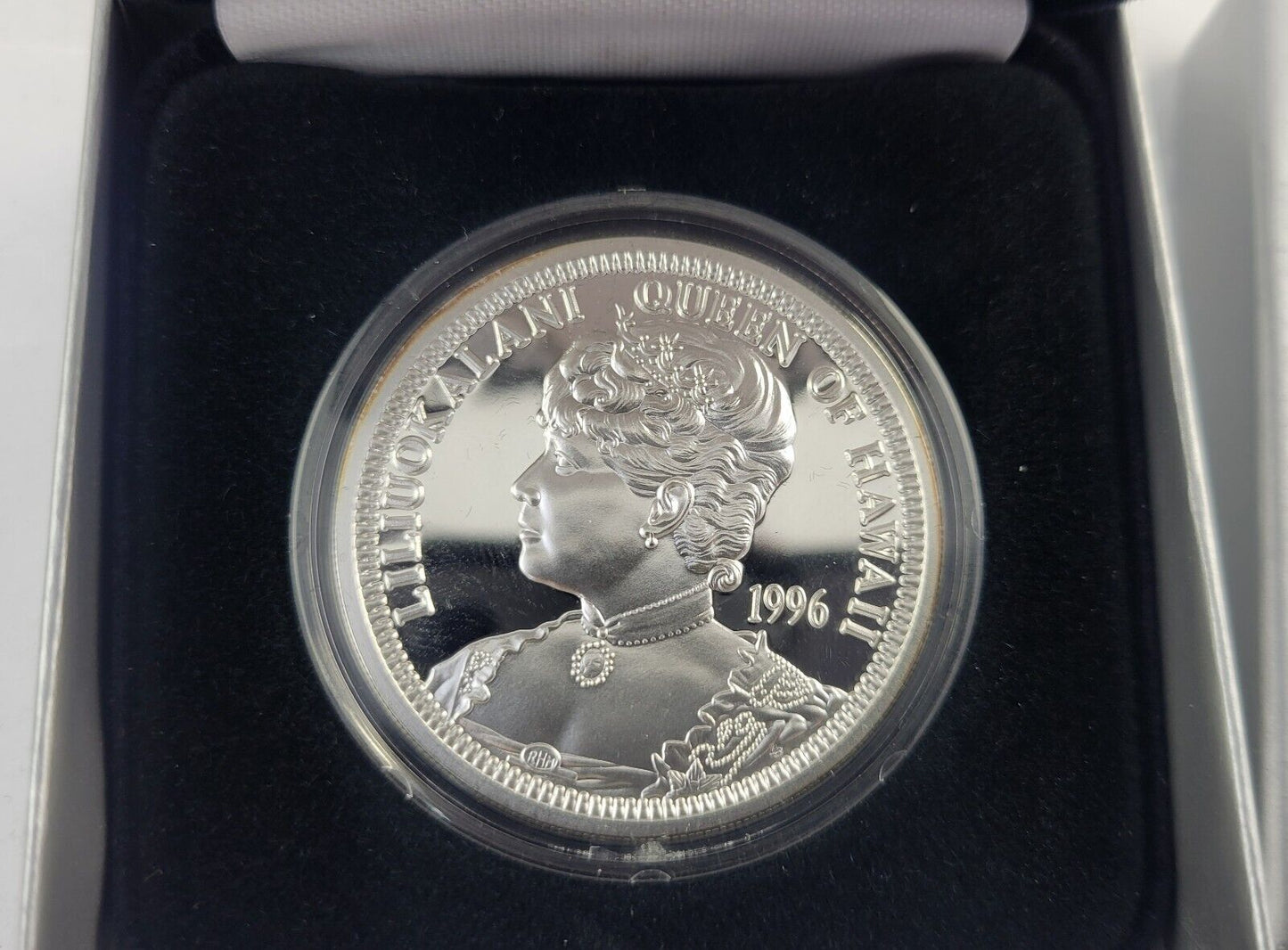1996 Aloha Dala Queen Liliuokalani RHM Mint 1oz. Fine Silver .999 Boxed w/COA