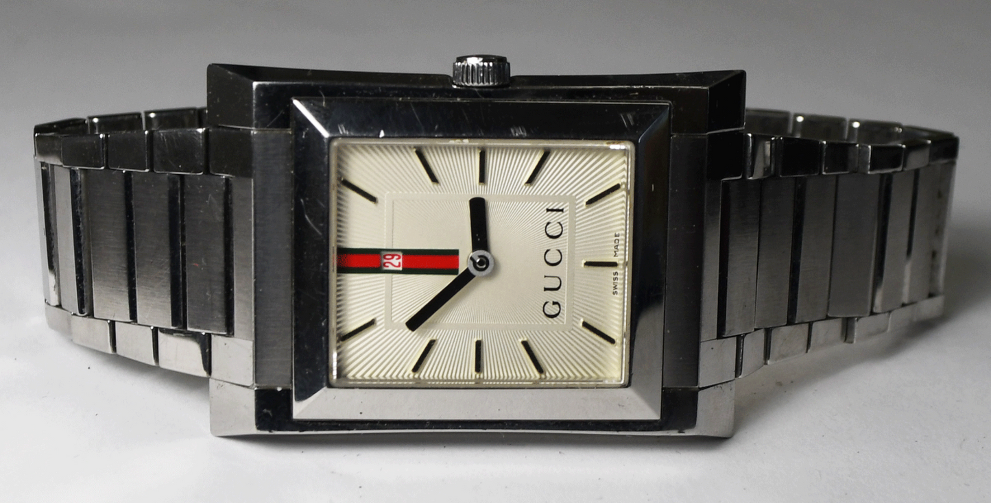 Men's Gucci 111m Silver Sunburst Dial Date 30mm Stainless 7" Wrist Rectangle