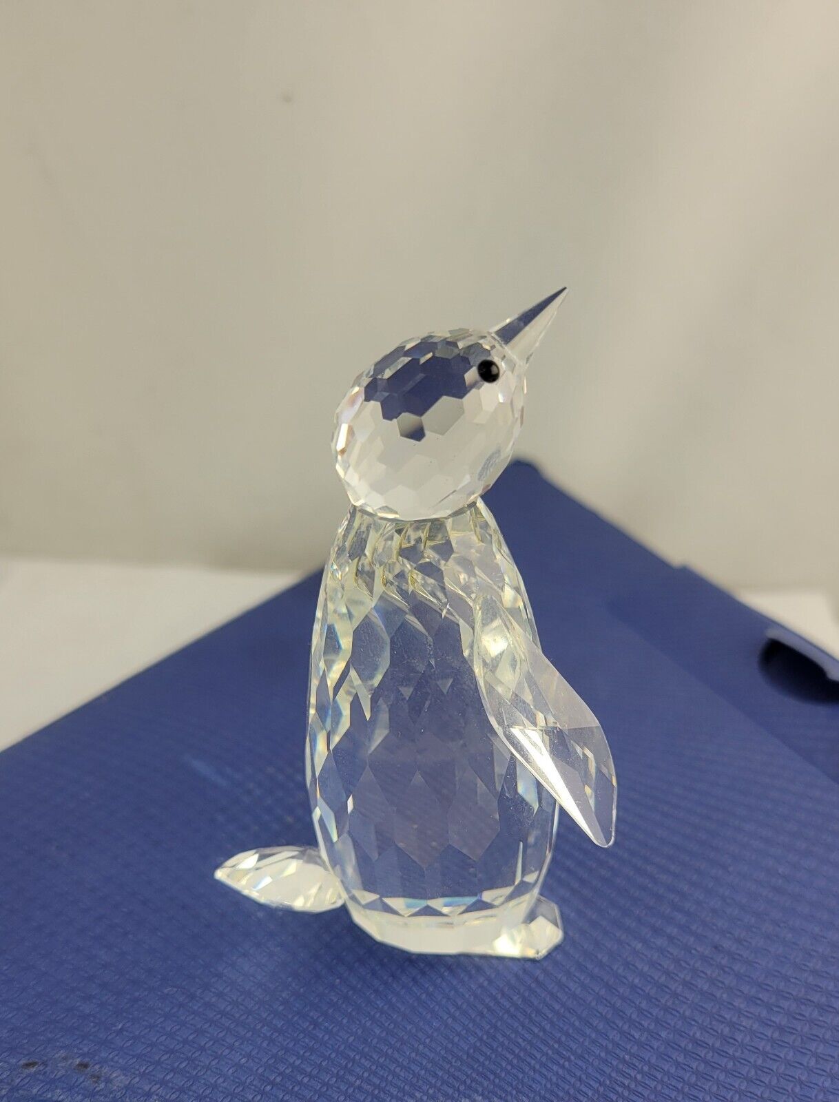 Swarovski Crystal Large Penguin Figurine 7643 NR 85 Austria No Box 3  1/4"