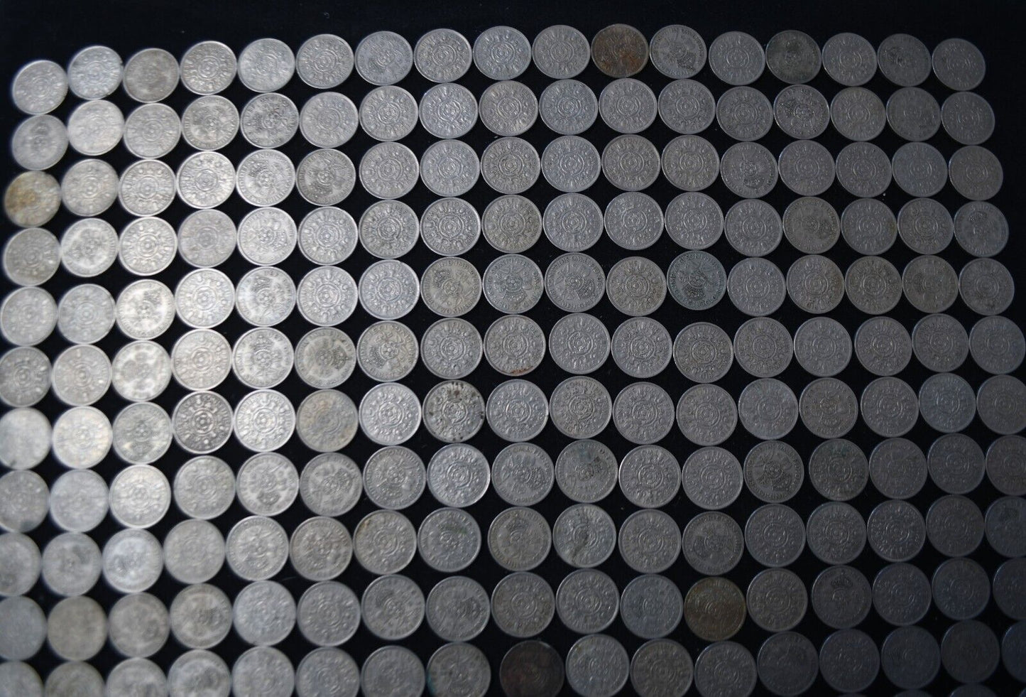 232pc 1c Great Britain Florin Two Shillings Lot of Coins 1947-1967