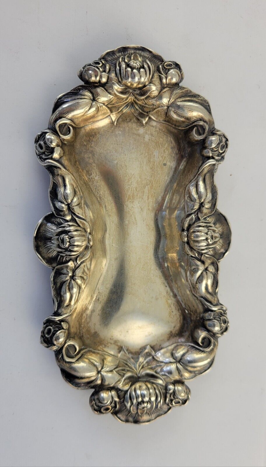 International Sterling Silver 5 1/4"  Repousse Floral Cigarette Ashtray 1.1oz.