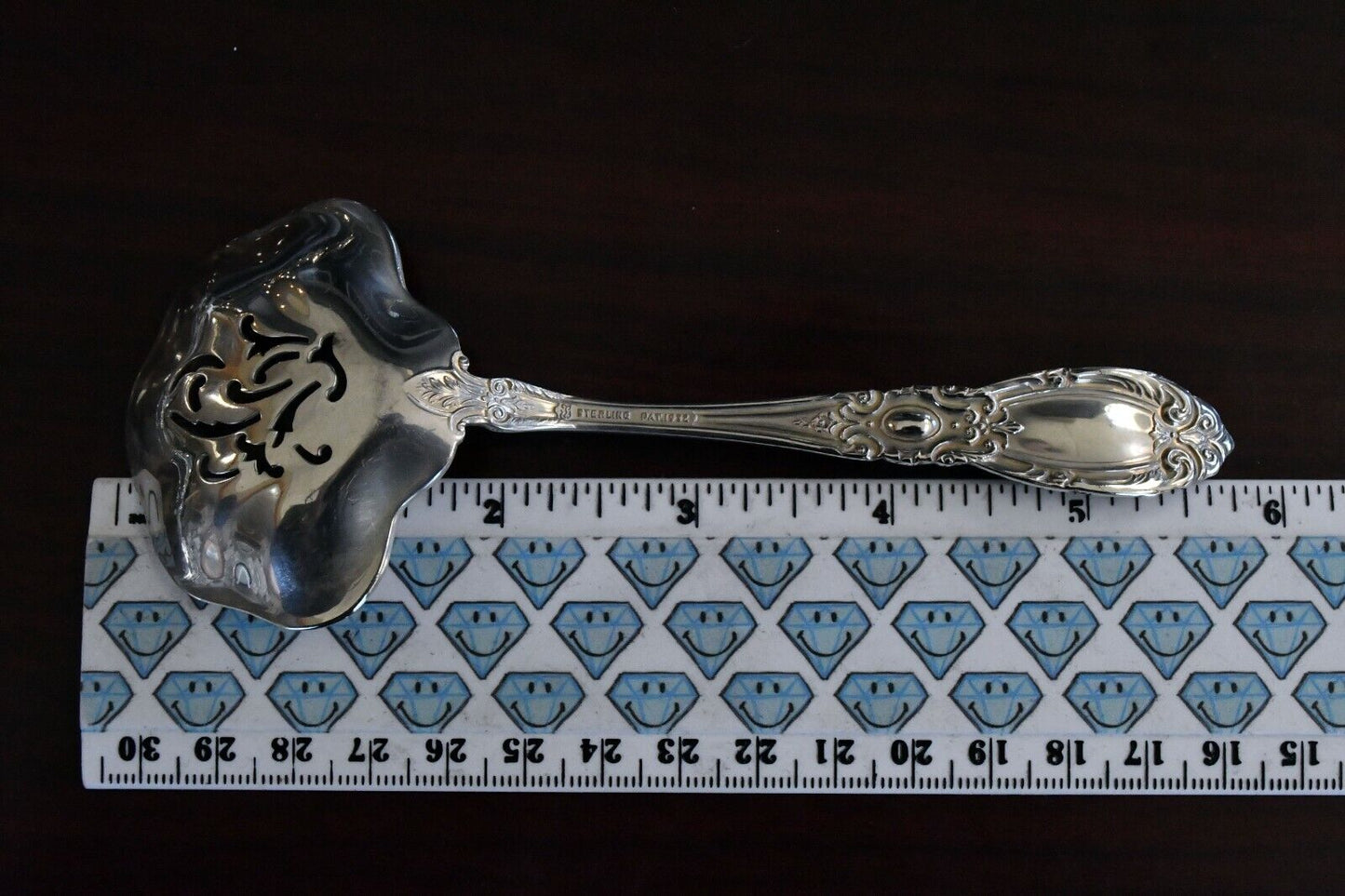 King Richard by Towle Sterling Silver 5 7/8" Pierced Bon Bon Server 1.2 oz.