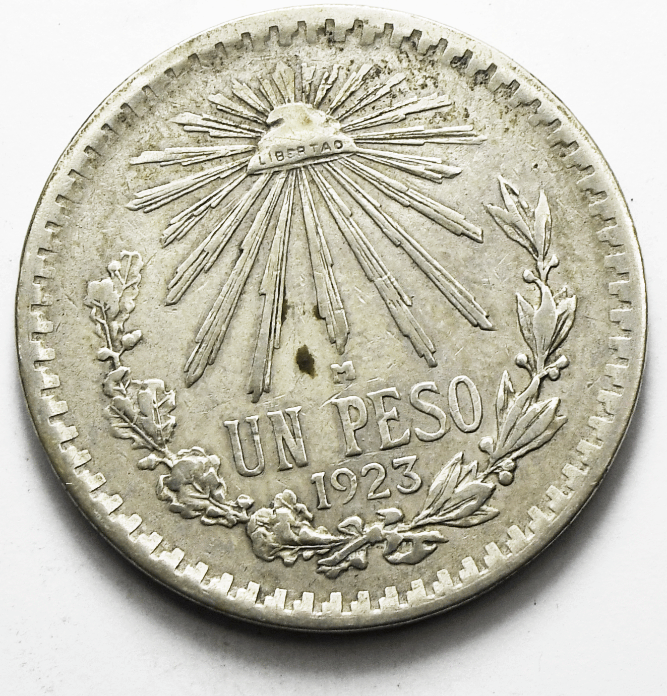 1923 Mexico Estados Unidos Mexicanos Un Peso Silver Coin KM# 455