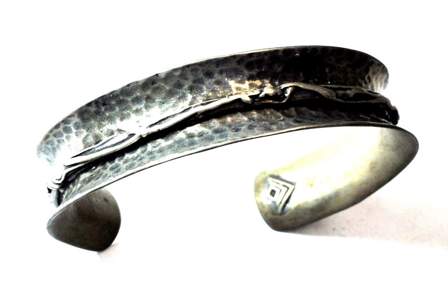 Silpada Sterling Silver Barbed Wire Hammered 16mm Cuff Bracelet B1684 7" Wrist