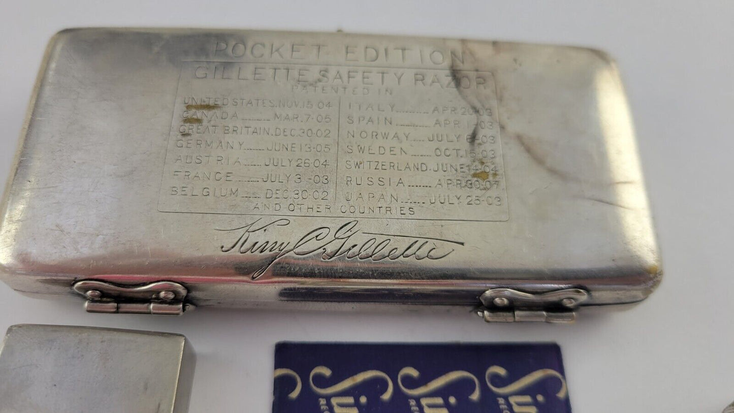 Vintage Gillette All Metal Safety  Razor Mini Travel Set Case w/ Razor Case
