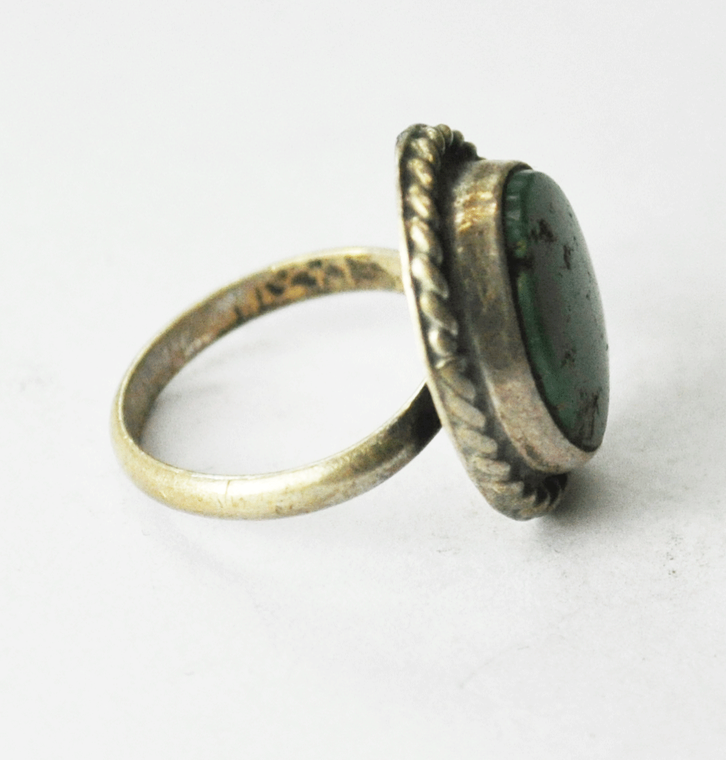 Small Antique Sterling Silver Green Turquoise Solitaire Wedding Ring Size 2
